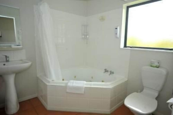 Tudor Lodge Motel (Hawera)